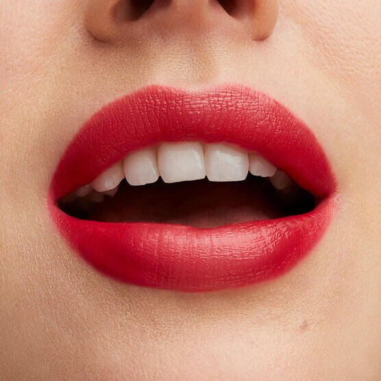 MAC        LUSTRE        LIPS COCKN